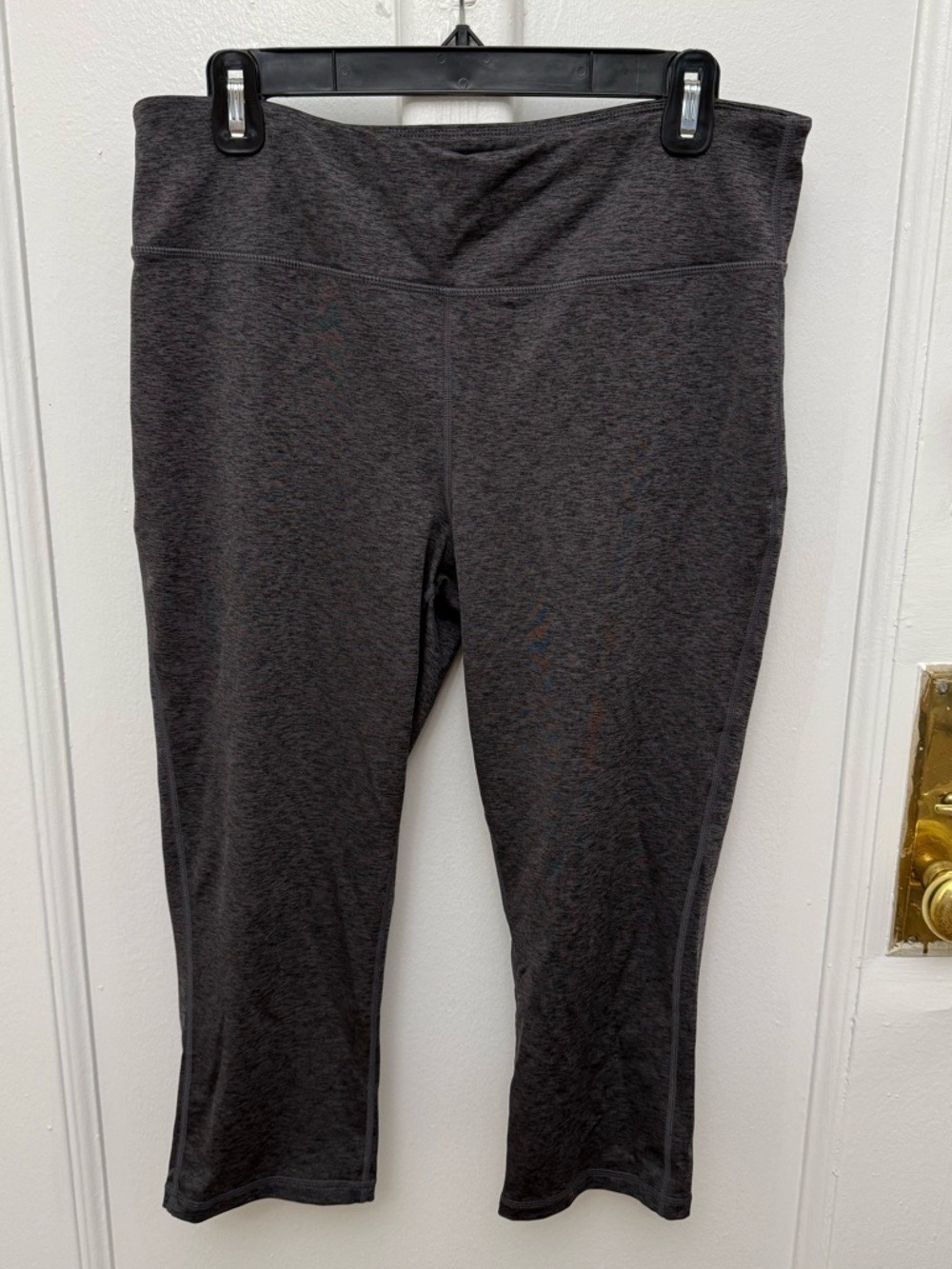 Ideology Charcoal Gray Active Capri Leggings Size Large